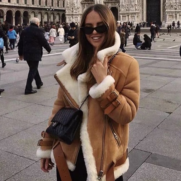 Leather jacket. 100% real fur - Picture 1 of 11